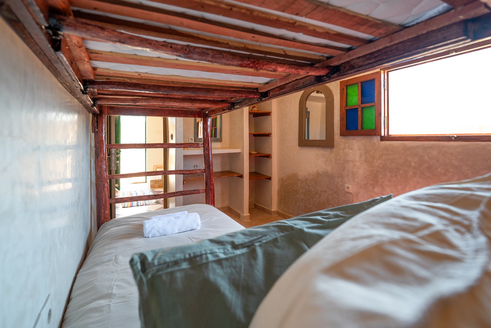 Tayought room interior